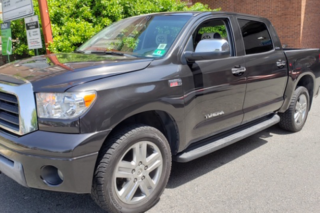 Gloss Black Metallic-color-change-car-vinyl-wrap-knoxville-tennessee left side