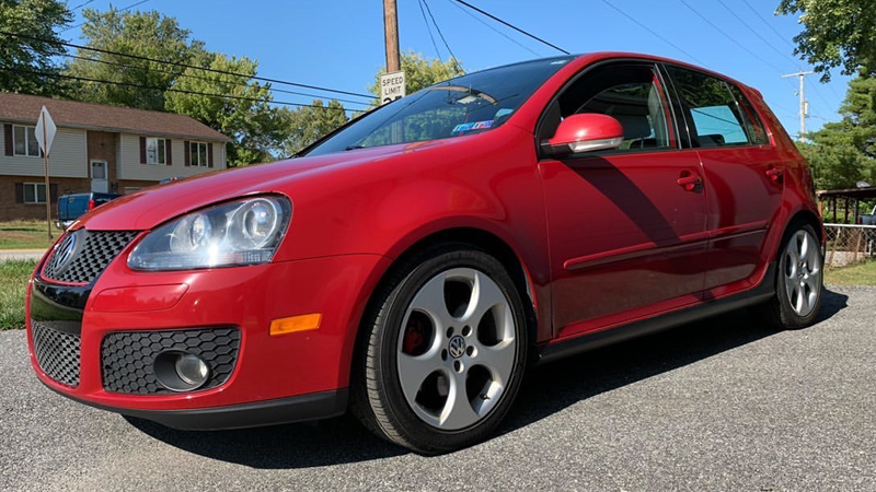 Gloss Burgundy-color-change-car-vinyl-wrap-knoxville-tennessee left bumper