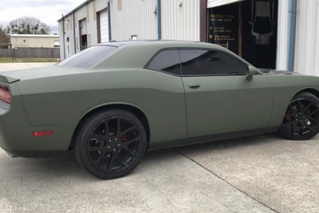 https://gnjauto.com/wp-content/uploads/2021/01/Matte-Military-Green-color-change-car-vinyl-wrap-knoxville-tennessee-left-back-650x433.png